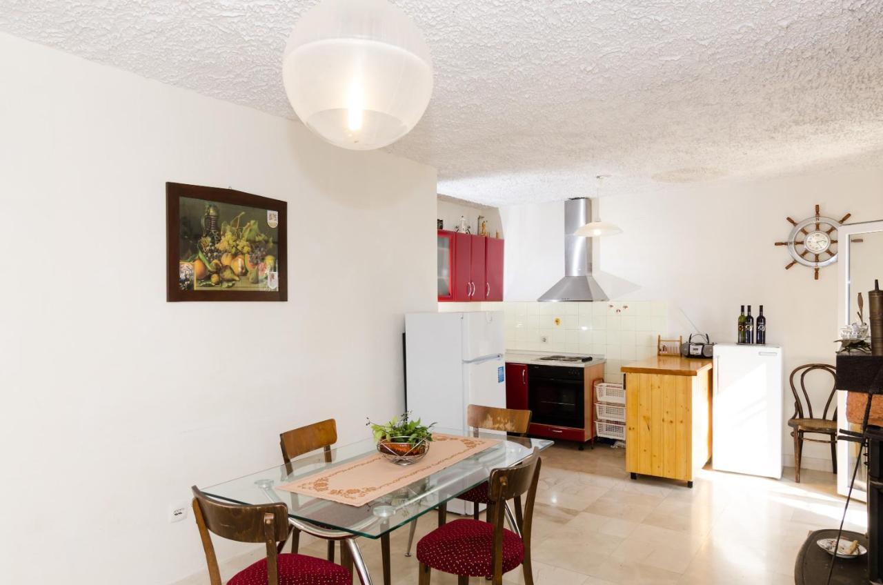 Potomje Holiday Home Jasminka מראה חיצוני תמונה